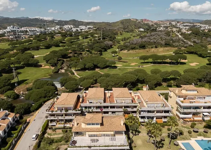 Domillion 2bdr 2bath Lomas33 Cabopino Golf Marbella